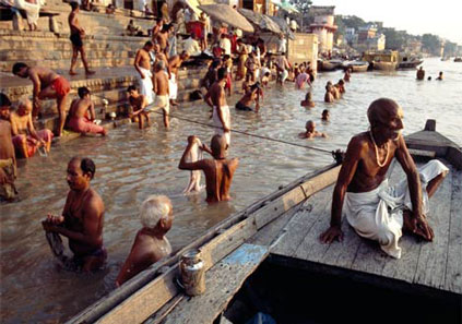 El Ganges a su paso por Benarés