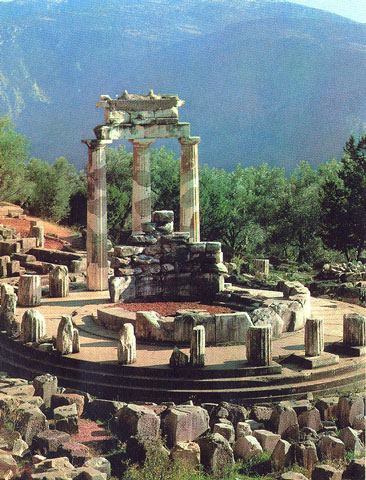 Ruinas en Delfos